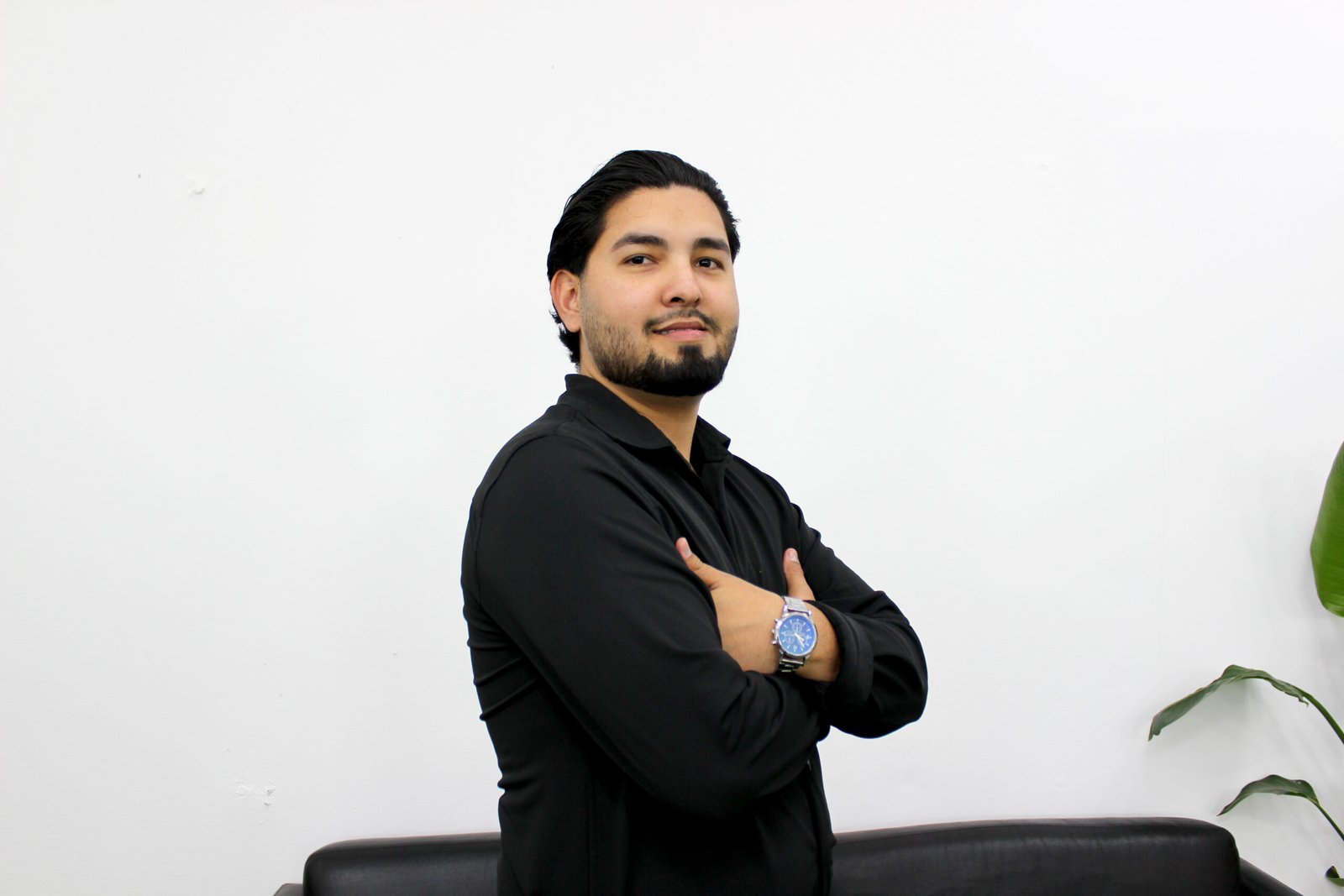 Cortes y barbas de precisión en Madrid 28002 | El Legado The Barber’s Cut | Peluquería para hombres